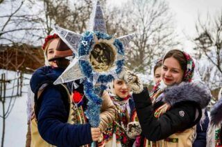 Когда колядуют, щедруют и посевают в 2025 году