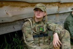 Скільки тримає холод морозилка без світла: як зберегти температуру та що не треба робити