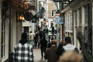 Нидерланды кардинально изменяют условия для украинцев