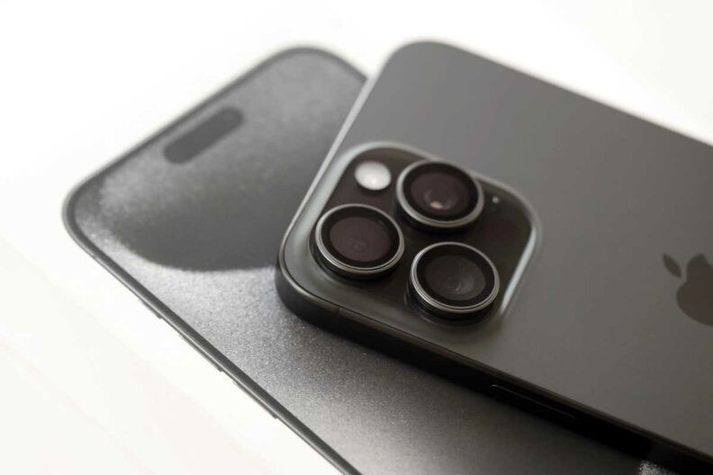 Фото <a href="https://depositphotos.com/ua/photos/%D0%B0%D0%B9%D1%84%D0%BE%D0%BD.html?filter=all&qview=742823008" target="_blank">Depositphotos</a> Коли вийде iPhone 18