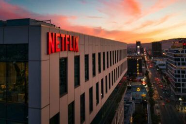 Соглашение Netflix и Warner Bros