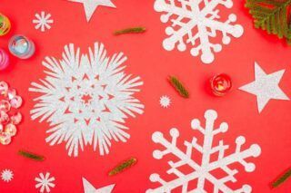 Як зробити сніжинку своїми руками