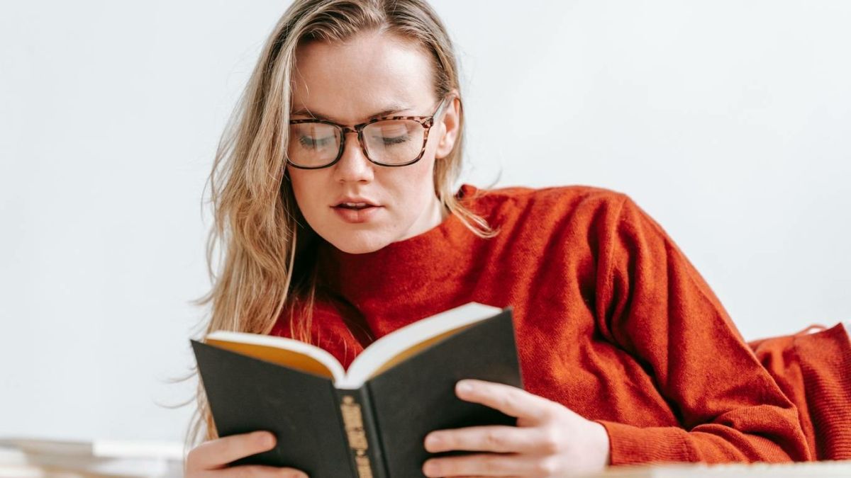 Фото до: Битва за увагу: книга проти фейків