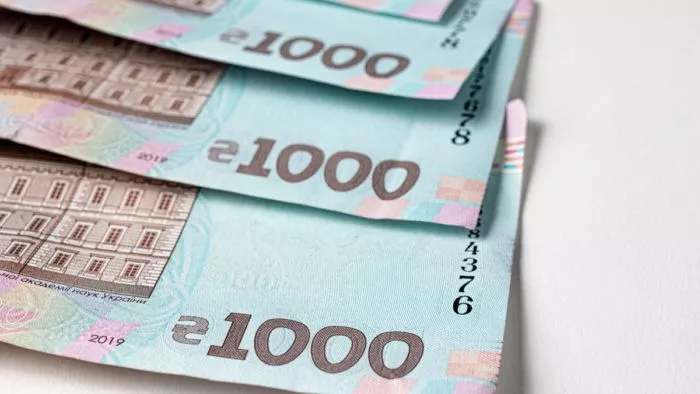 можно ли в Еве рассчитаться 1000 Зеленского