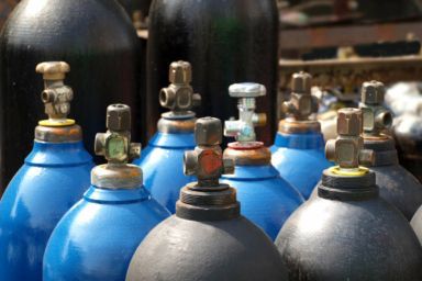 Газові балони у квартирі