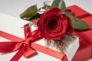 подарок жене на 14 февраля