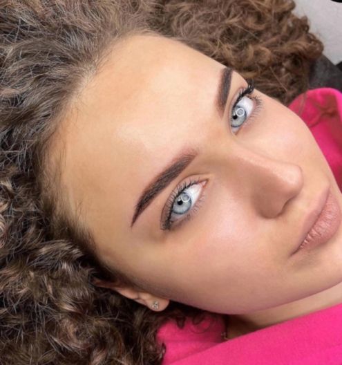 Пудрове напилення брів