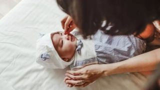 Фото к: В Черкассах спасли малыша с 5-кратным обвитием пуповины