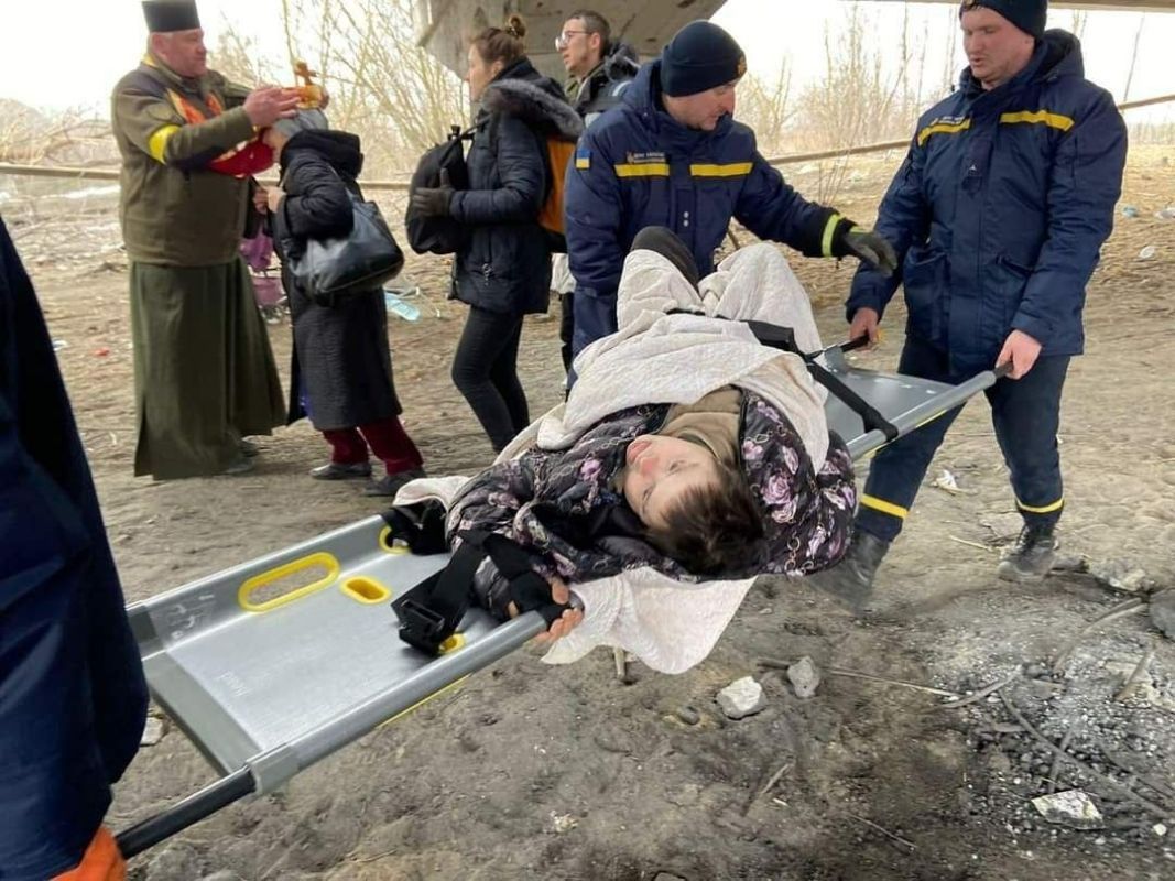 Фото 2 до: Майор ДСНС Віталій Фареник: Той український прапор залишиться в очах на все життя