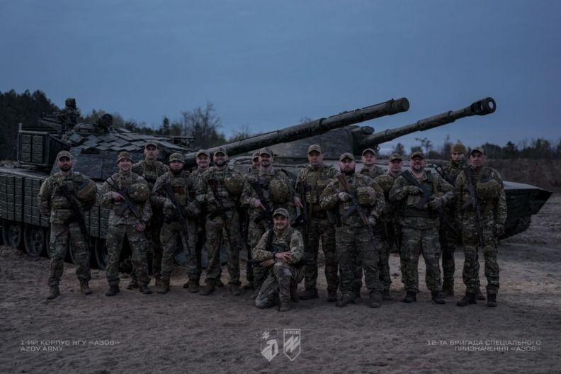 Фото 1 к: 1-й корпус НГУ Азов: корпусная модель войны