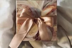 подарунок на 8 березня дружині