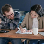 Феминитивы — это право, а не обязанность: в Нацкомиссии расставили точки над “и” в нормах правописания