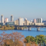 Ямы на дороге и коррозия балок: что грозит мосту Патона уже сегодня