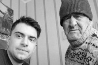 дід толя помер