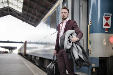 как обойти поезд на вокзале