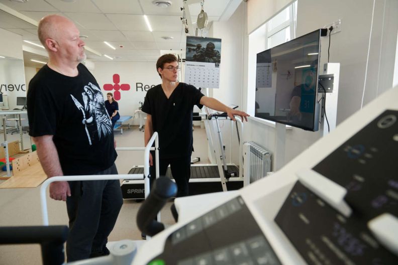 В Киеве открыли 19-й центр RECOVERY Виктора и Елены Пинчуков