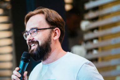 Загинув Артур Петров