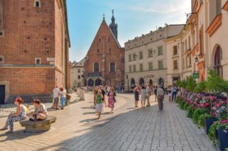 вихідні в польщі в травні 2026