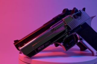 мужчина стрелял в пешехода