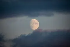 сша може не встигнути висадити людей на місяці до 31 року