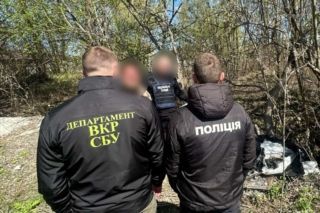 Фото до: Хто зі світових ізгоїв отримував нагороди від Пушиліна