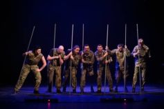 Замість автомату — перо: як воює Театр ветеранів