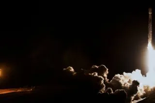SpaceX вывела на орбиту 45 спутников миссией Falcon 9