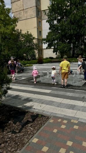 Куда пойти с детьми в Житомире Житомир для детей: фонтаны, ролики, животные на экоферме