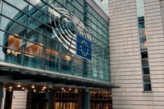 Брюссель рассматривает более жесткие правила для украинских мужчин в ЕС