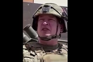 Суд заочно приговорил генерала Лапина к пожизненному заключению
