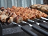 Какое мясо лучше на шашлык: на что нужно обратить внимание при выборе