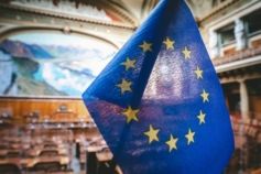 україна в єс
