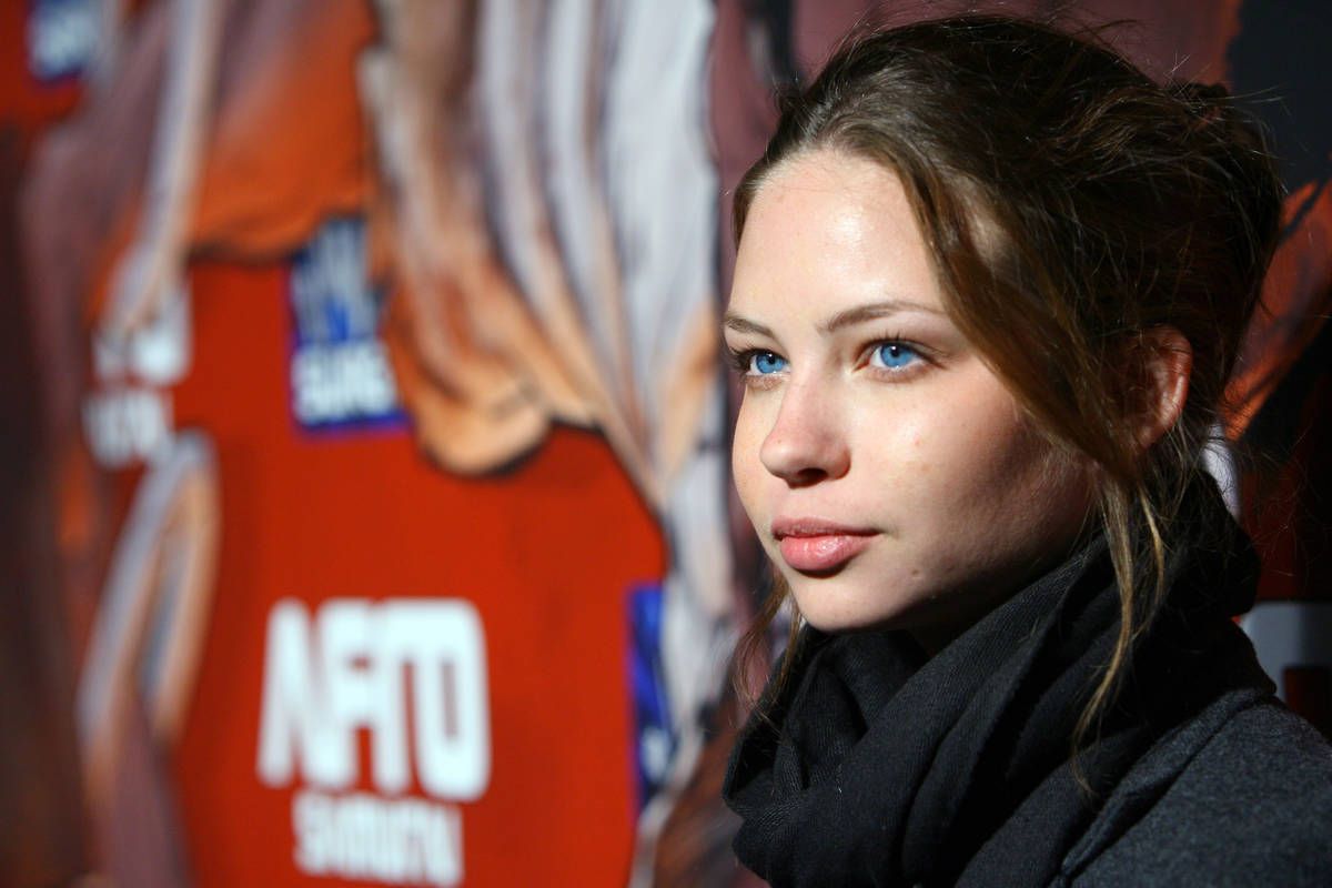 Трагічний фінал зірки Дзвінка: Дейві Чейз пішла з життя у 35 років