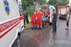Семеро людей миттєво знепритомніли: наслідки страшного буревію та удару блискавки на Волині
