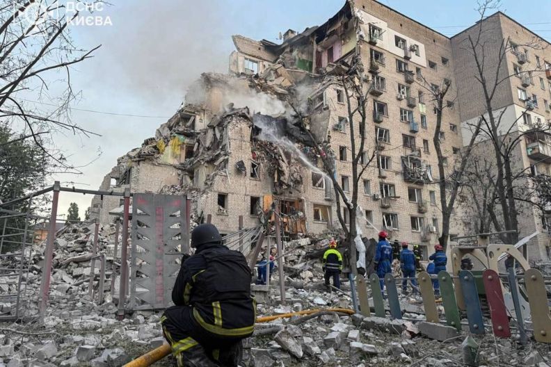 Обстріл Києва сьогодні: вже 13 загиблих
