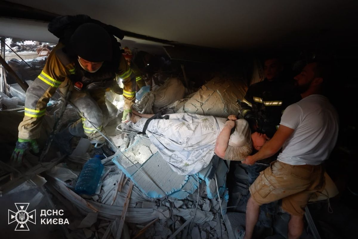 Фото 2 к: Обстрел Киева 2 июля: последствия атаки