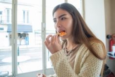 Почему нашему организму все же нужна небольшая порция сахара