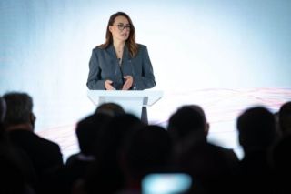 вириденко подала заяву про відставку: комітет Ради підтримав рішення