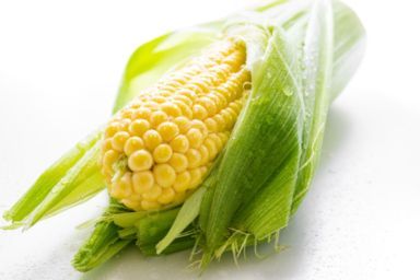 можно ли есть сырую кукурузу