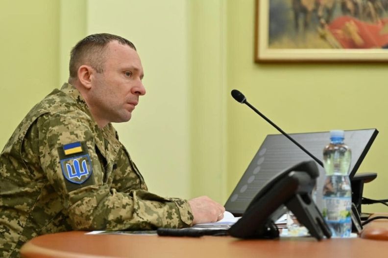 Хто такий Михайло Драпатий: біографія нового головкома ЗСУ Драпатий біографія: хто такий новий головком ЗСУ