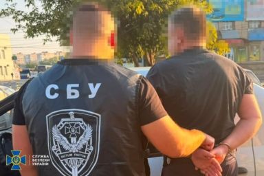 Россия присваивает украинские артефакты и вербует подростков