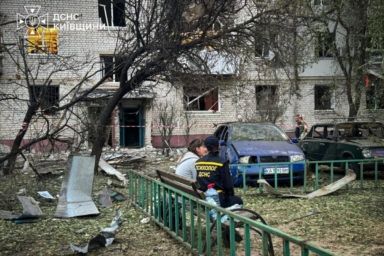 Росія атакувала Київ балістикою: під ударом опинилося залізничне депо