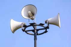 Повітряна тривога в Україні: як змінять систему оповіщення про загрози