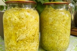Салат з капусти на зиму в банки: рецепт смачної овочевої закуски