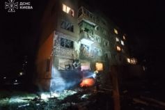 Вибухи в Україні сьогодні: Київ атакували дронами, у Дніпрі загинули люди