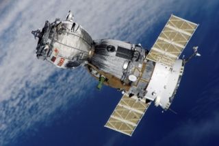 ИИ перенесут в космос: Google готовит запуск спутника Suncatcher