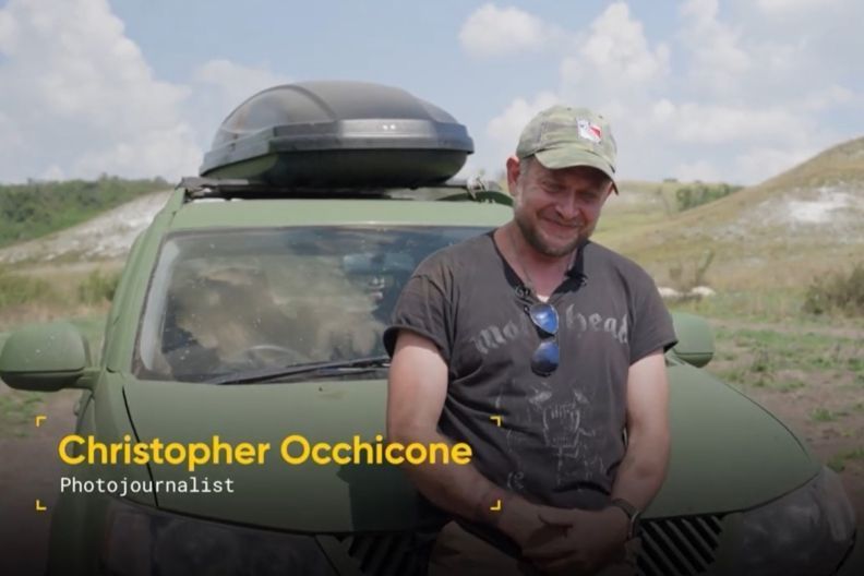 Документальний фільм Світлини з війни Світлини з війни