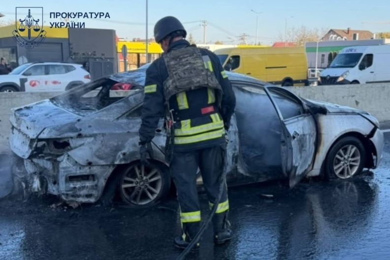 Фото до: РФ вдарила поблизу траси Київ — Одеса у Чабанах: є загиблі та постраждалі удар траса київ одеса 20 жовтня