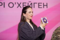 Александра Матвийчука отметили за женское лидерство и защиту прав человека